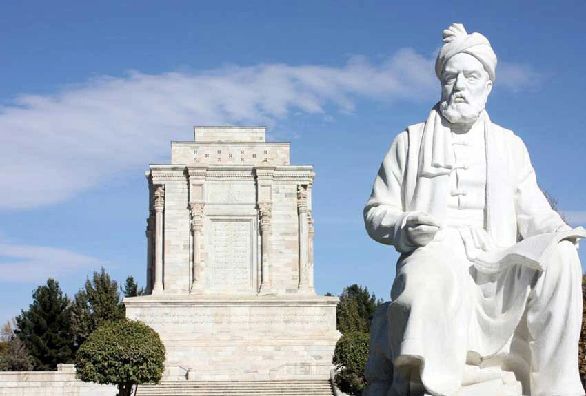 آرامگاه فردوسی در توس