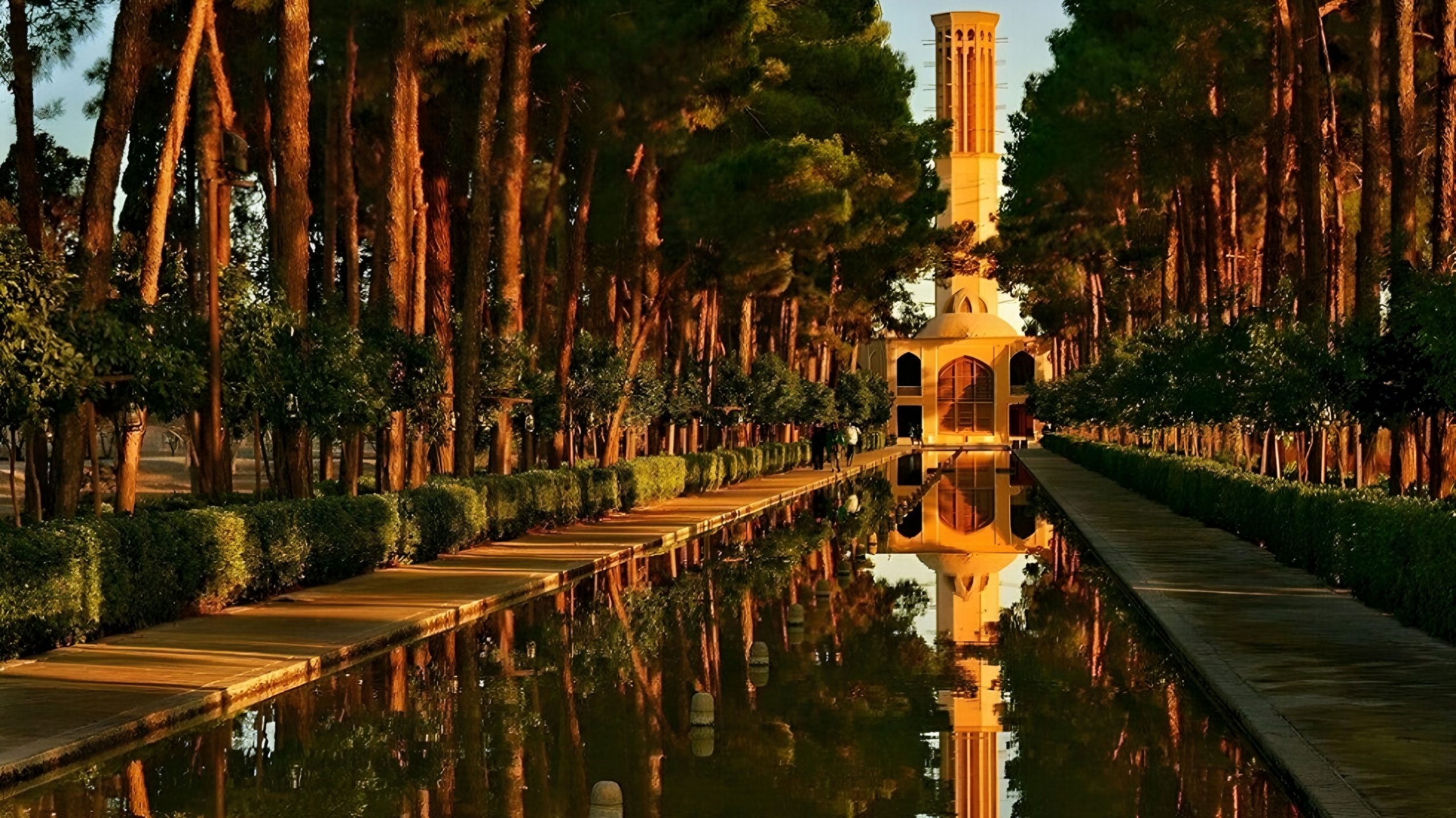 باغ دولت‌ آباد یزد