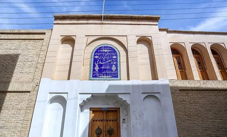 خانه تاریخی ملا باشی خانه تاریخی ملا باشی