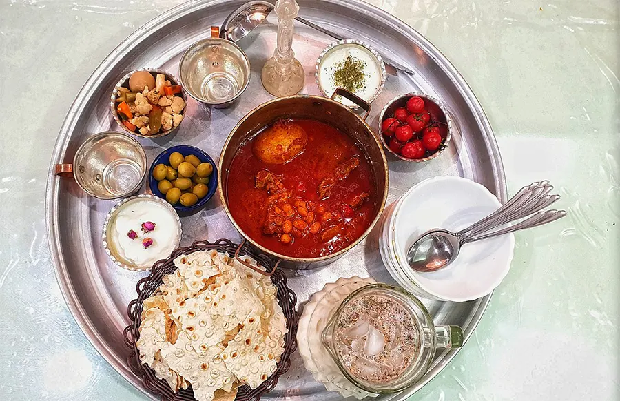 آبگوشت سنتی ایرانی