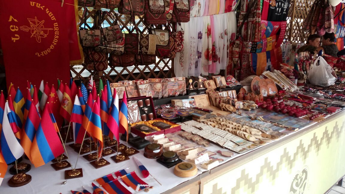 بازار ورسیناج ارمنستان