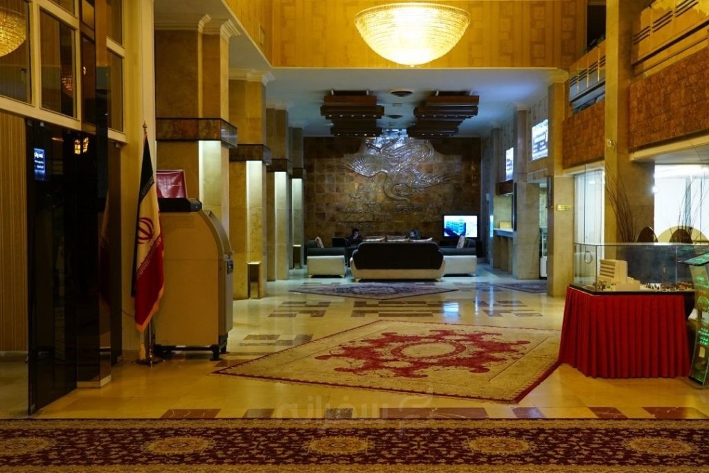 هتل استقلال زاهدان چند ستاره است
